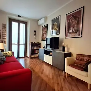 Vfh Stylish Boutique Apartment-city Center , Milano Italia